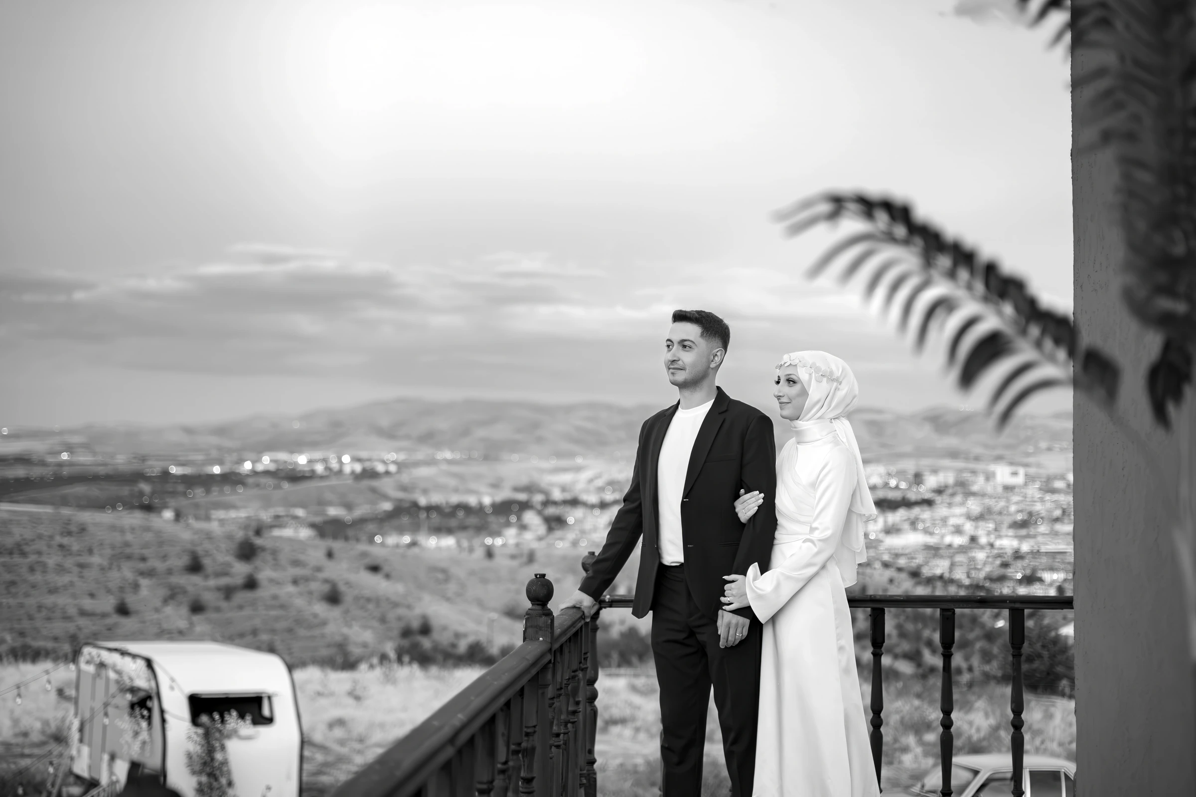 Düğün fotoğrafçısı dış çekim sokak karesi